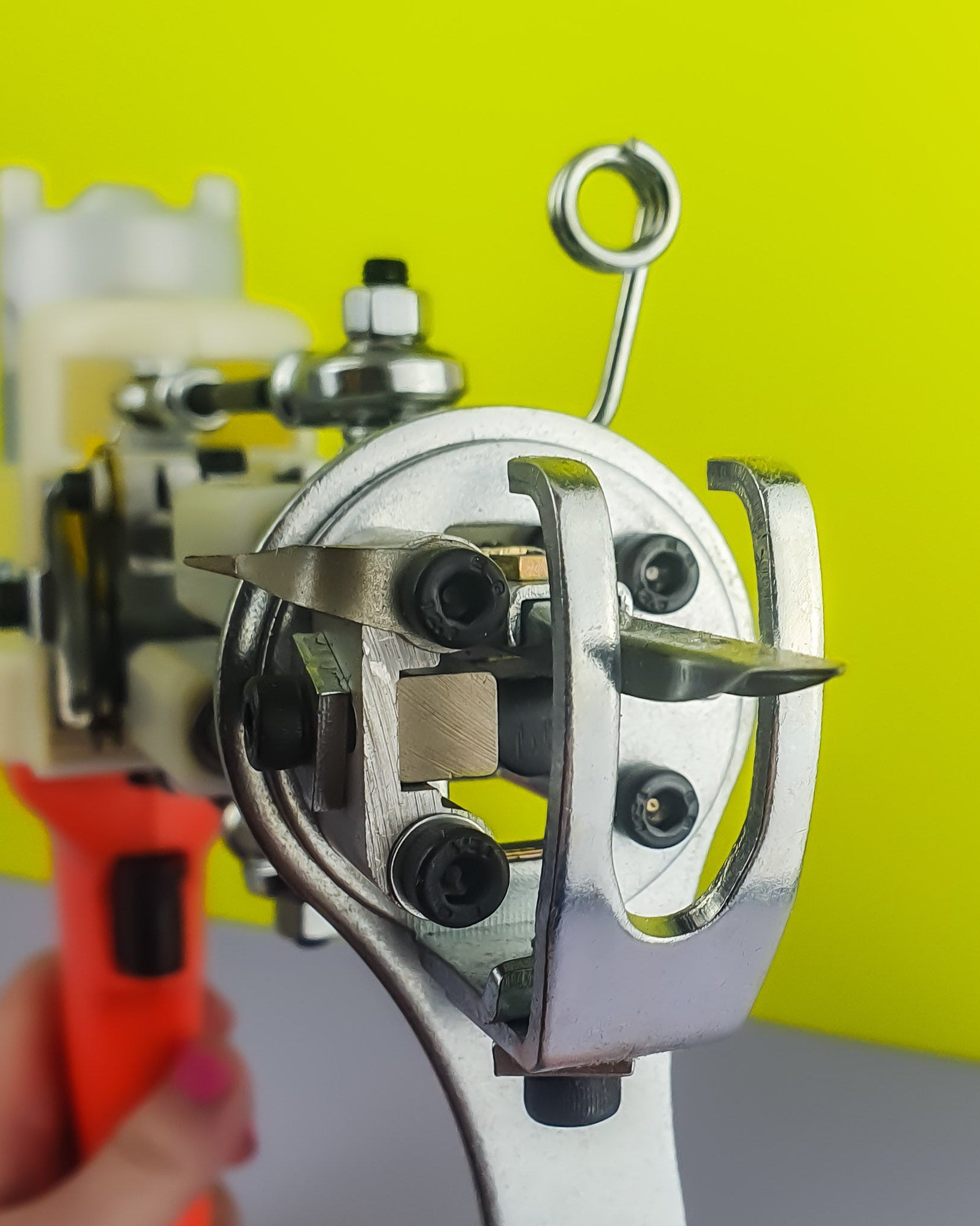 Front view of the AK-I machine