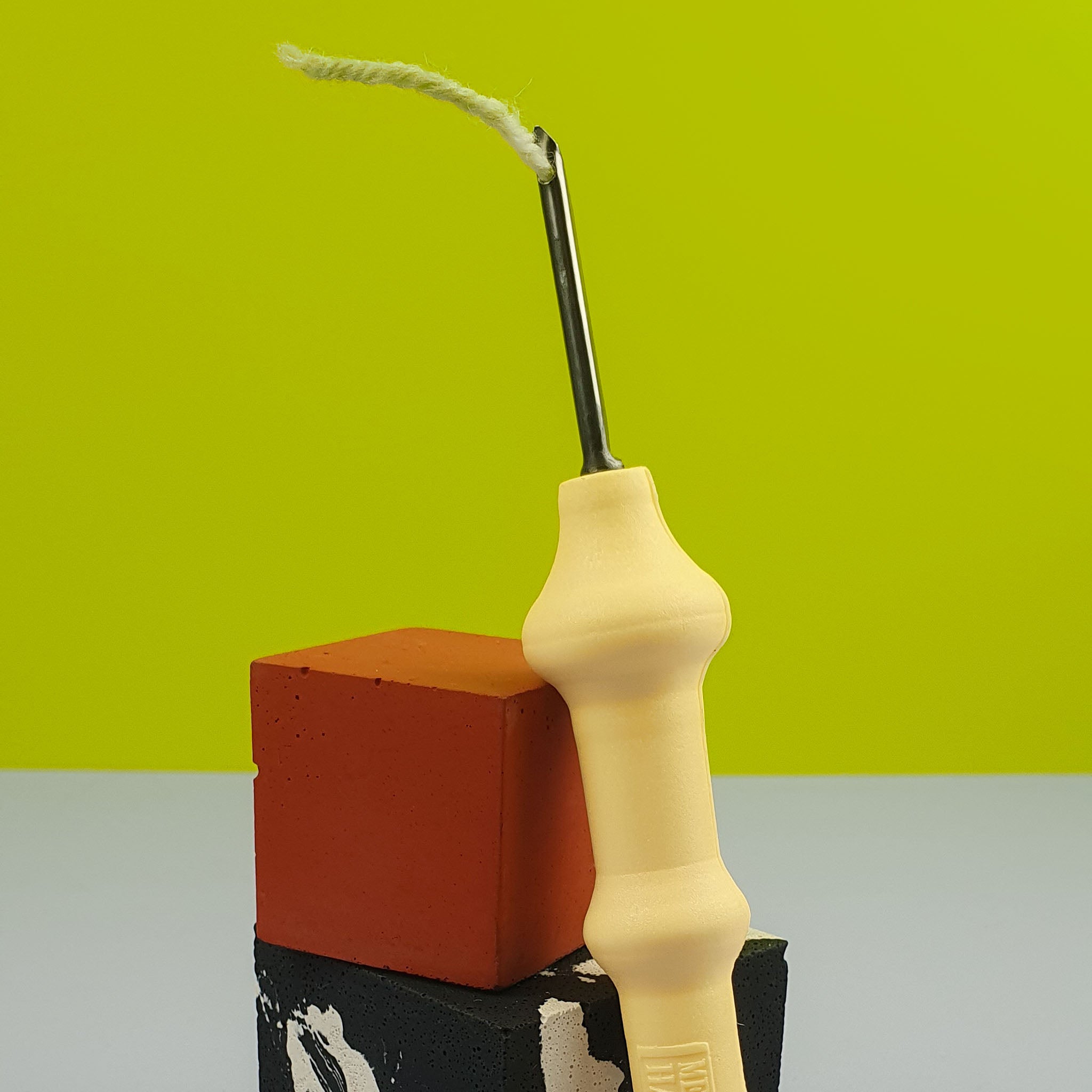 MDH Punch Needle Cream Thin Wool Box