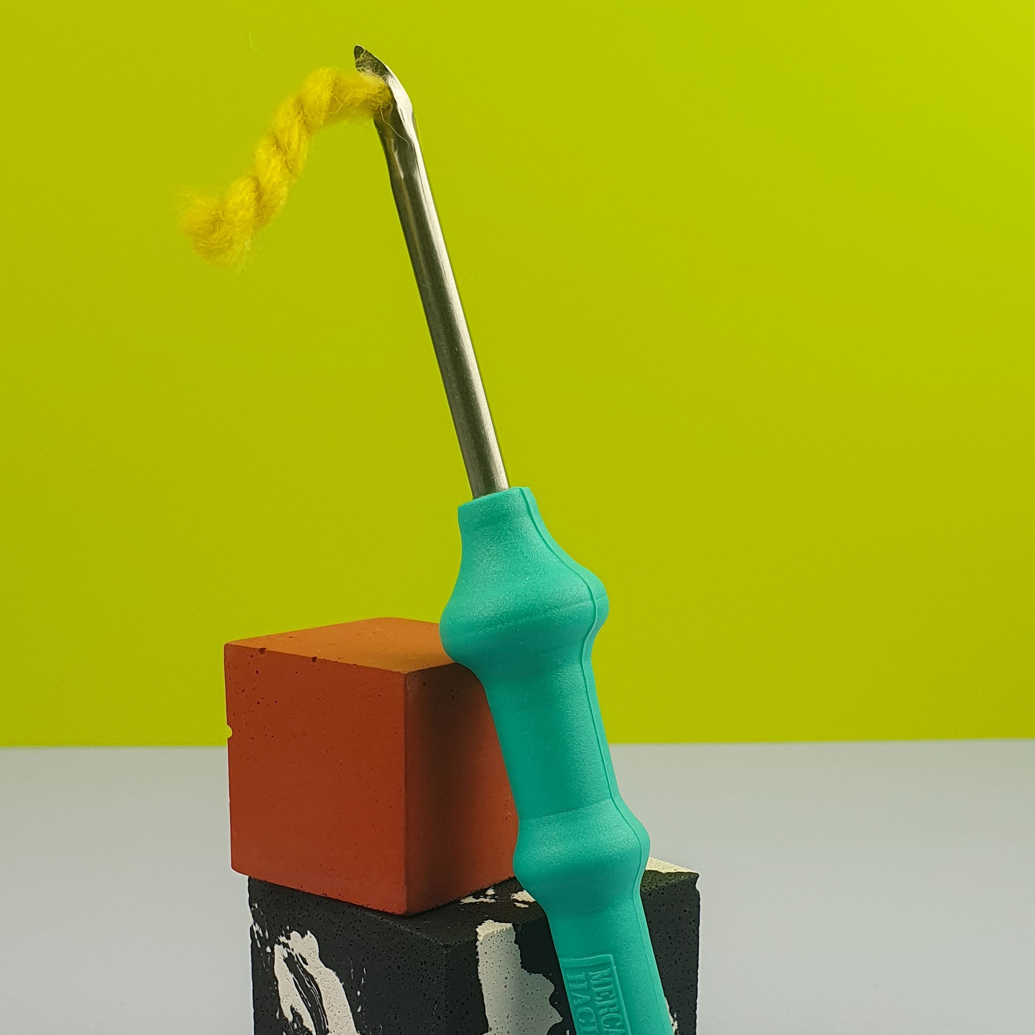 MDH Punch Needle XL Long Blue Box