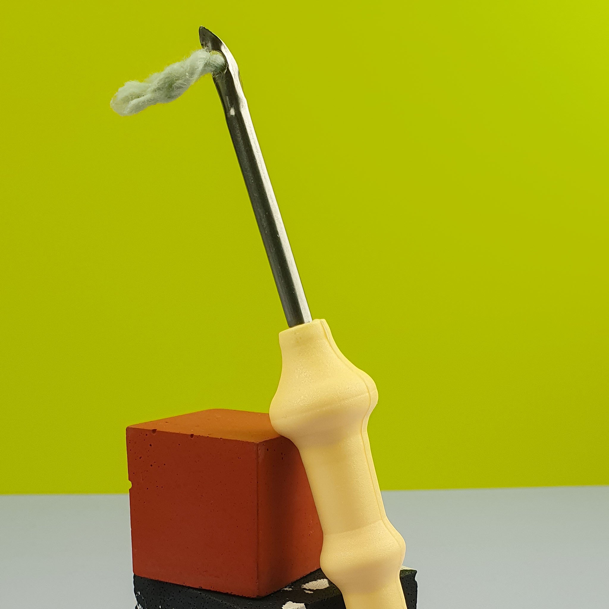 MDH Punch Needle XL Long Cream Box