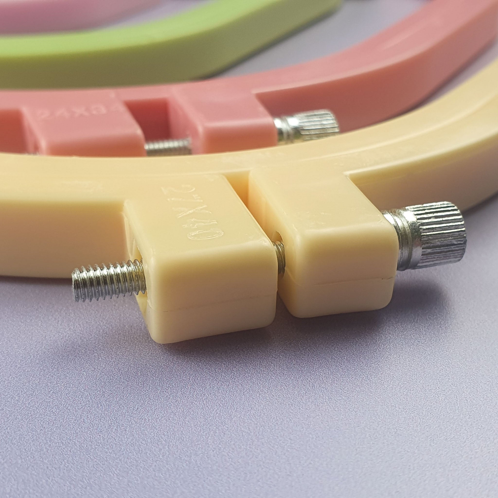 Oval Embroidery Hoop Close Up of Screw