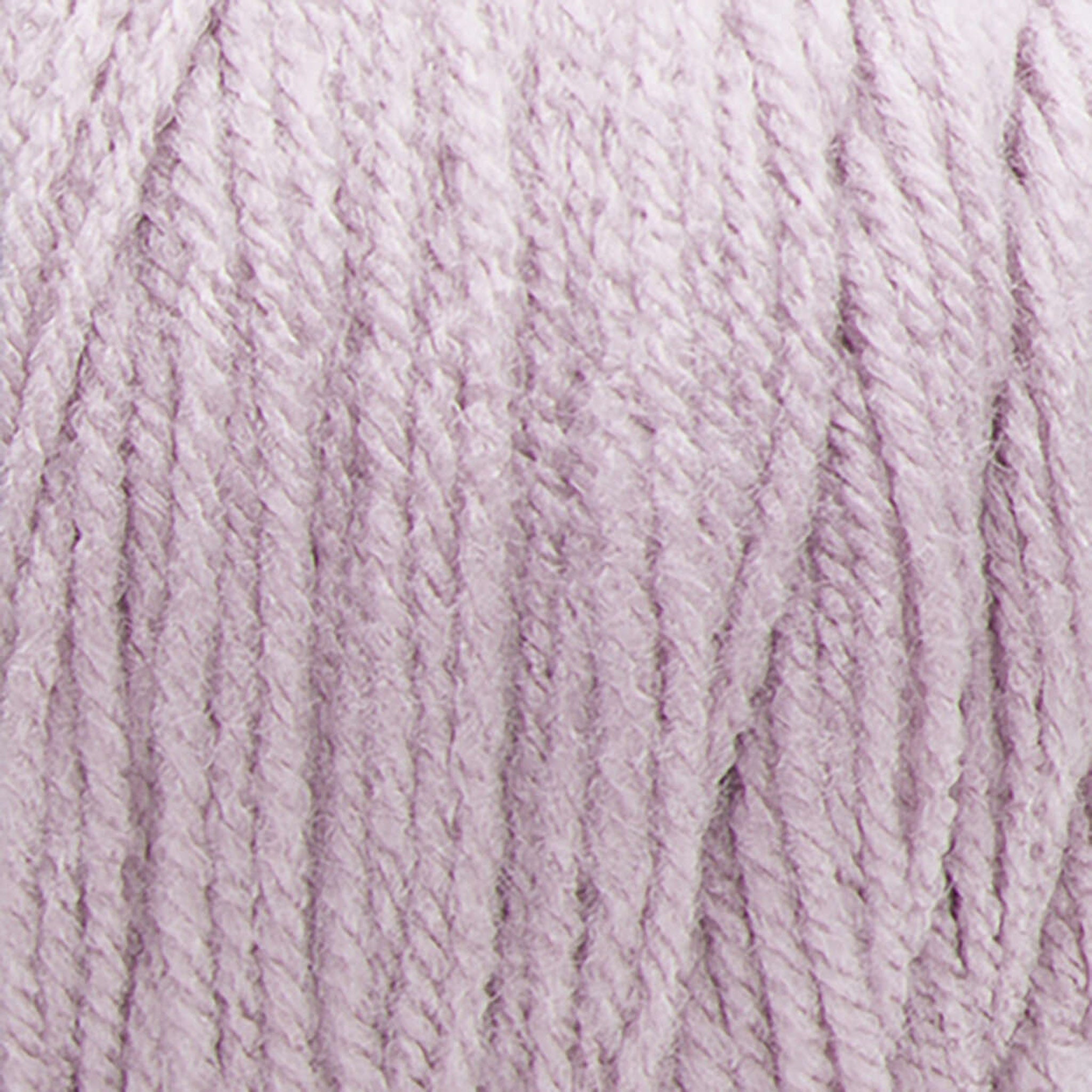 Pale Plum Red Heart Super Saver Swatch