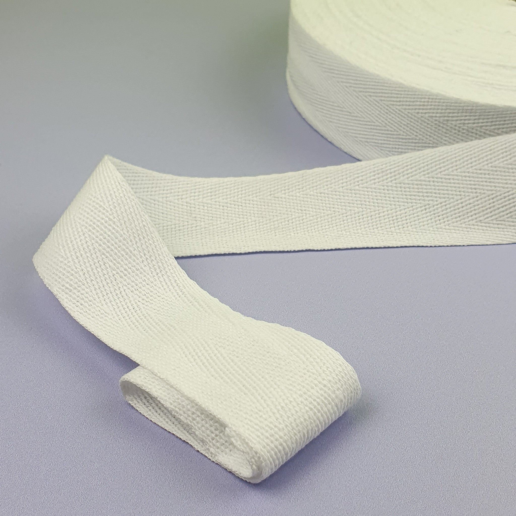 Rug Binding Tape White Close Up