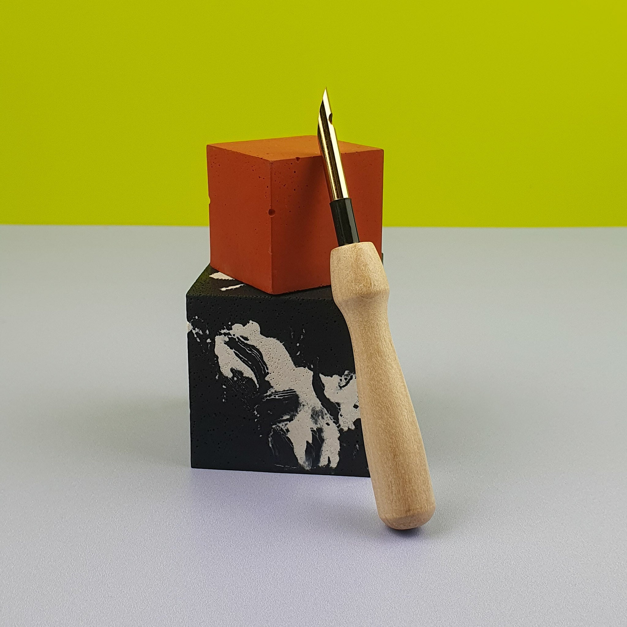 Wooden Punch Needle Gold 5mm Needle