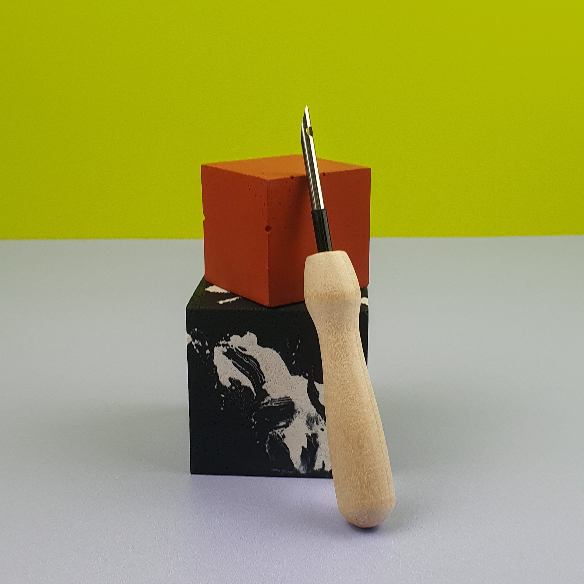 Wooden Punch Needle Silver 3.5mm Needle