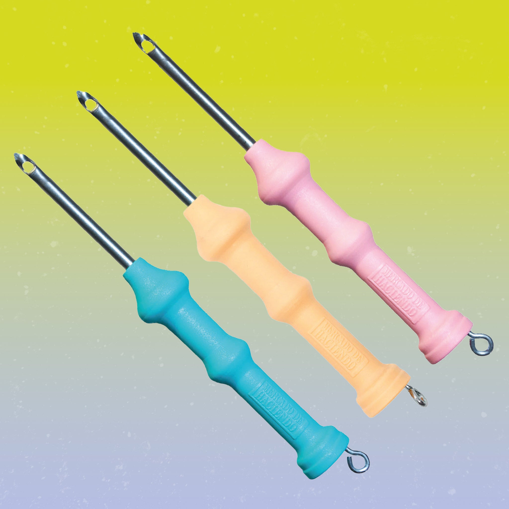 Decoaguja® Punch Needle - XL Long in 3 colours on gradient background